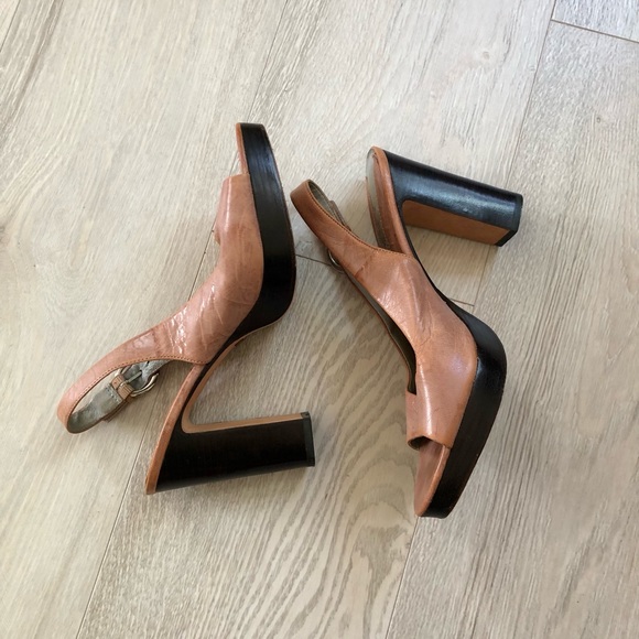 Kenneth Cole Peach Leather Slingback Open Toe Platform Wood Heels - Picture 2 of 16